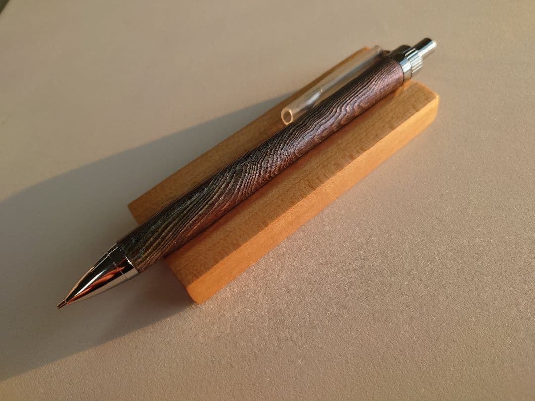 屋久杉　シャープペンシル　浮造り　新うるし　変わり漆　変わり杢　拭き漆