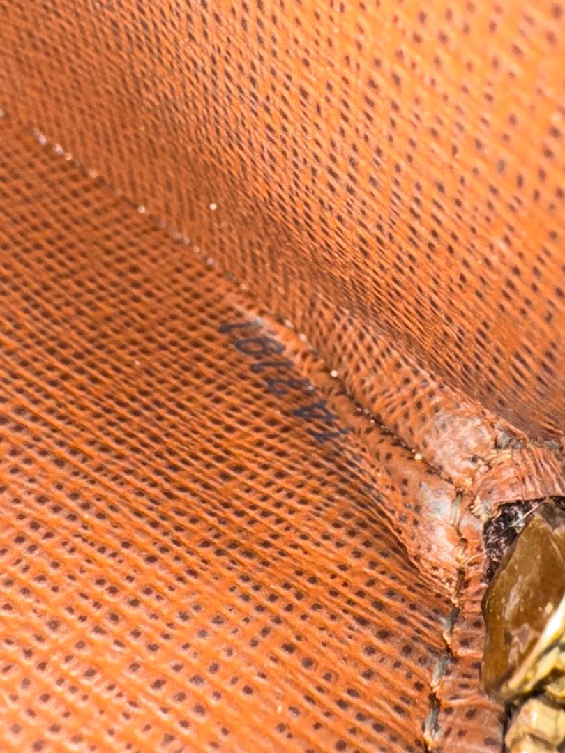 ケース　小銭入れ　丸型