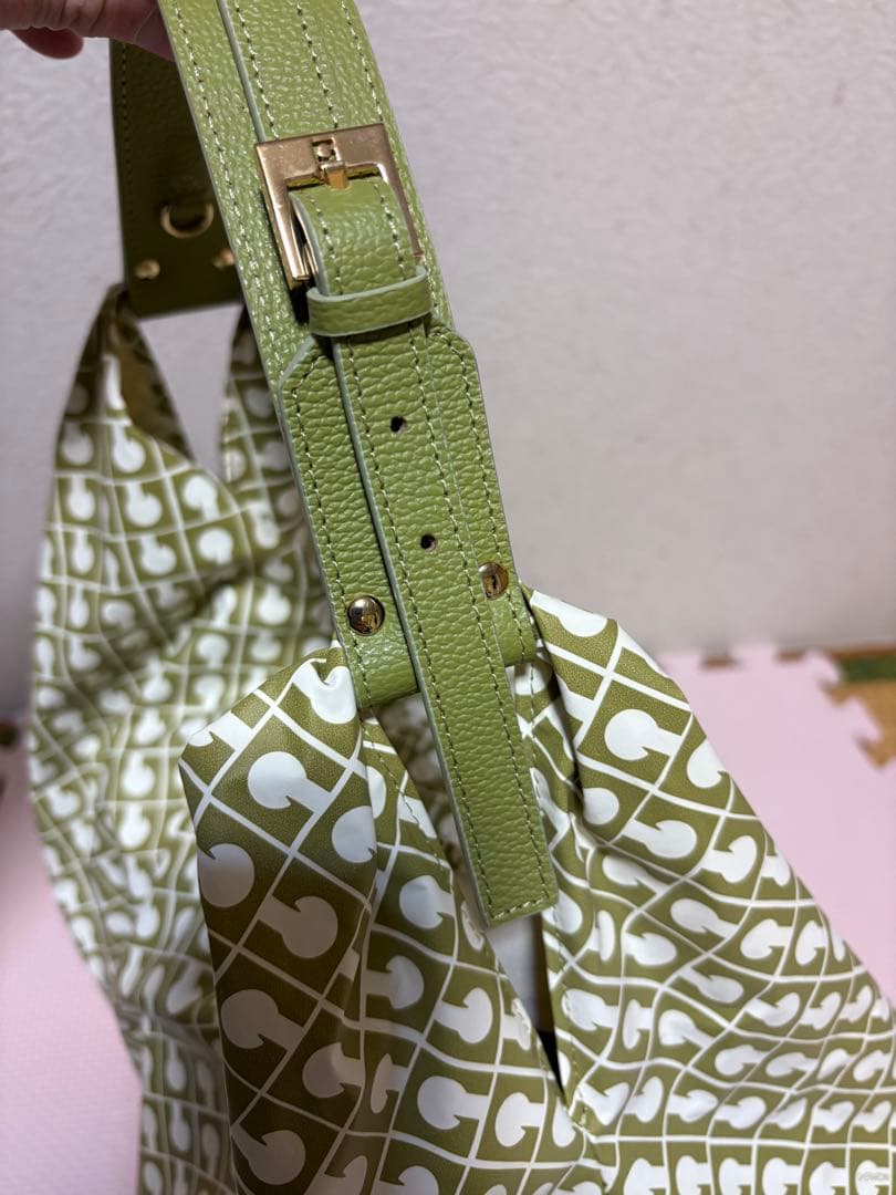 kueさま ゲラルディーニ☆ソフティワンショルダー☆GHERARDINI