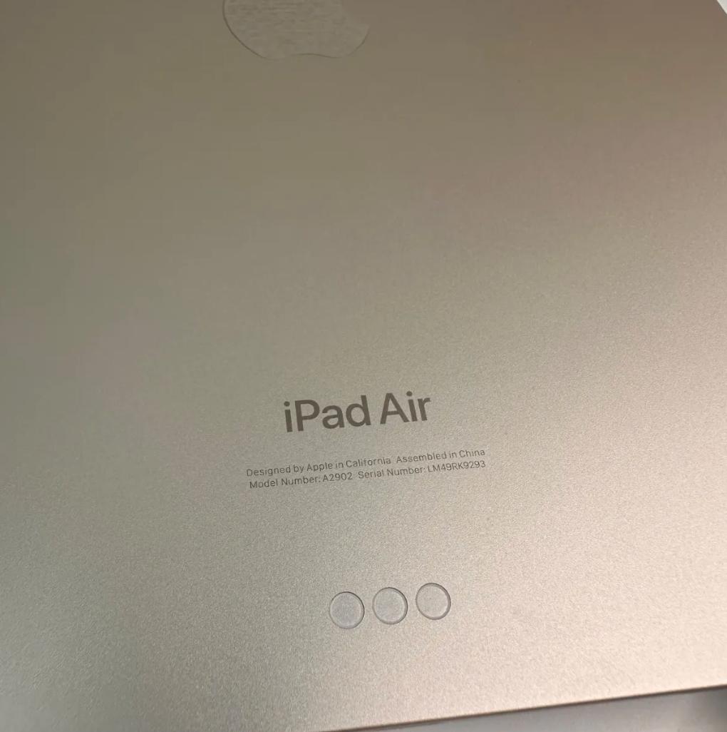 【保証有極美品】AppleiPadAir128GB MUWE3J/A K9293