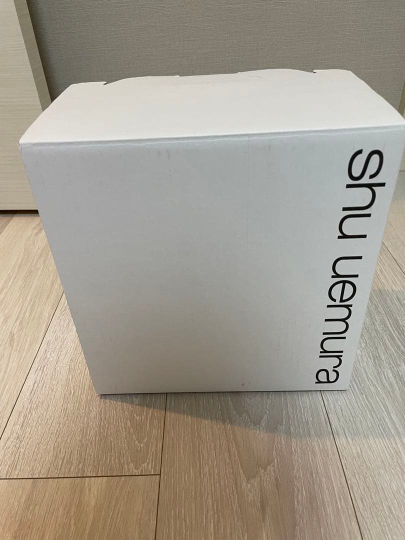 シュウウエムラ【限定】ロックザパーティー メイクBOX