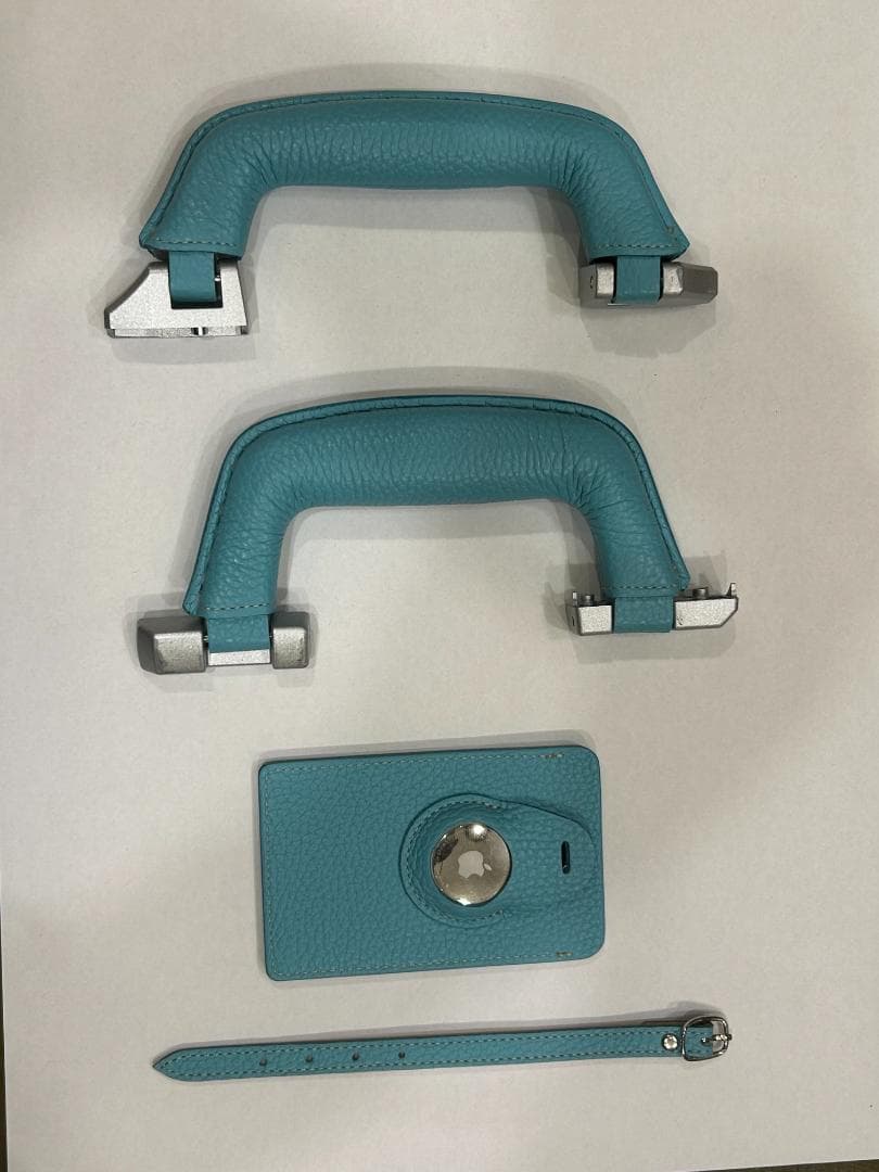 リモワ　ハンドル本革加工　イタリア　アドリアレザー