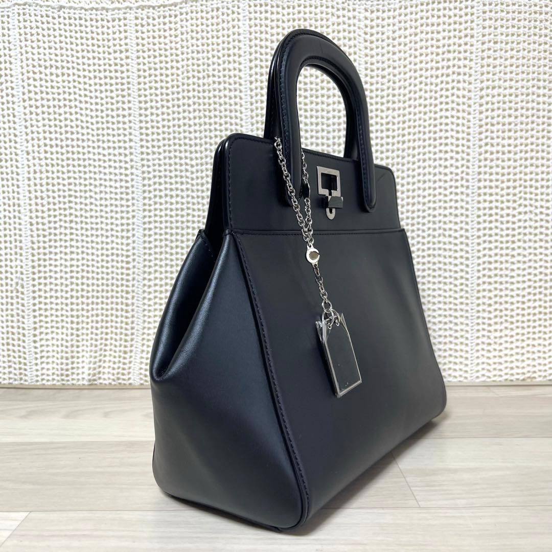 ☆超美品☆ カルティエ ジャンヌトゥーサン レザー製 2WAY ハンドバッグ