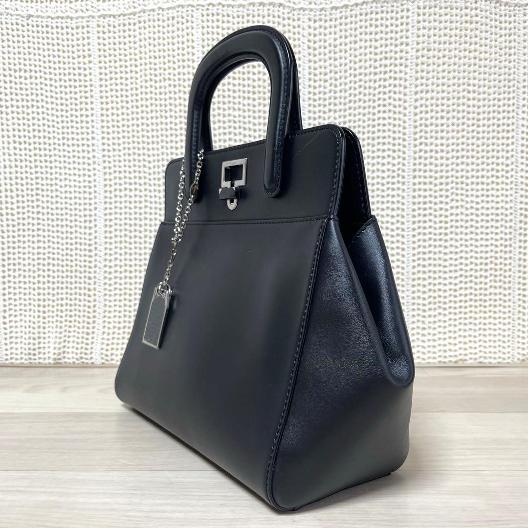 ☆超美品☆ カルティエ ジャンヌトゥーサン レザー製 2WAY ハンドバッグ