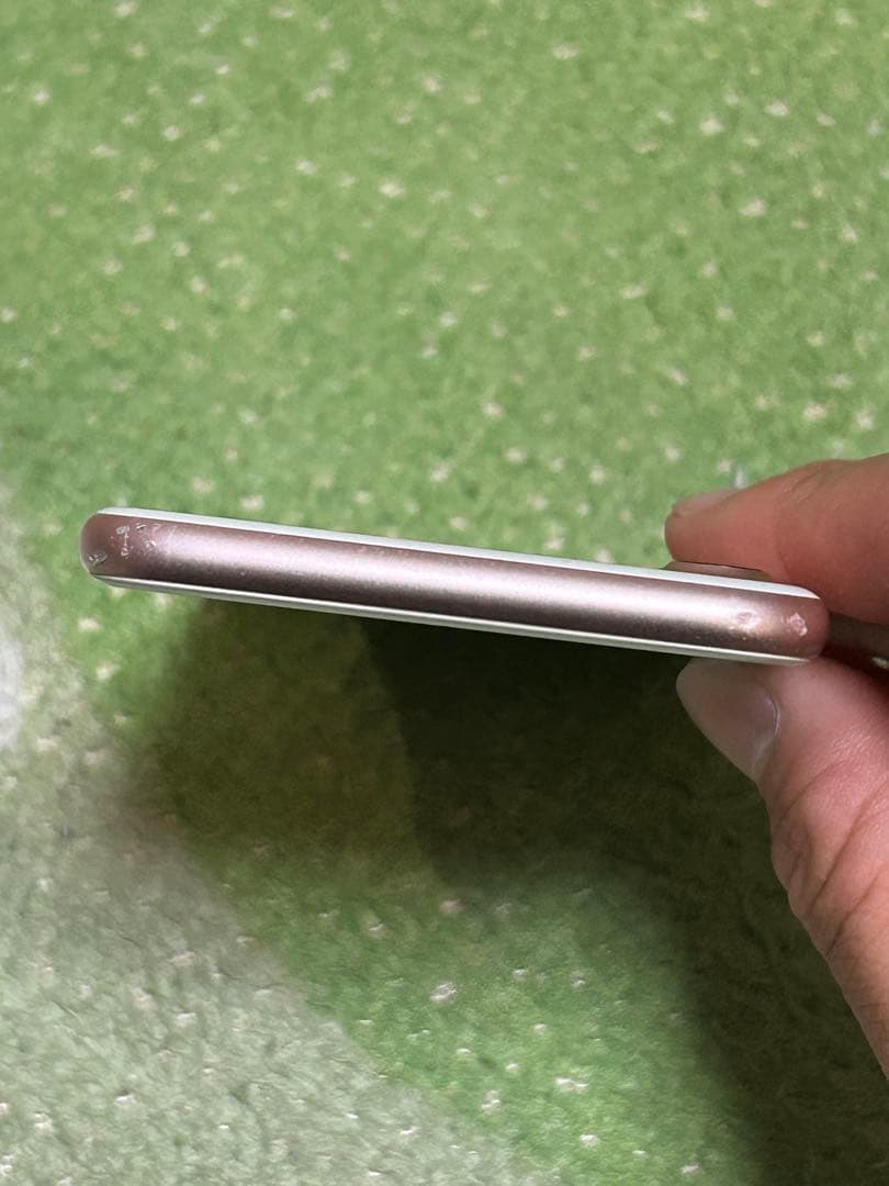 iPhone 7 ローズゴールド 本体