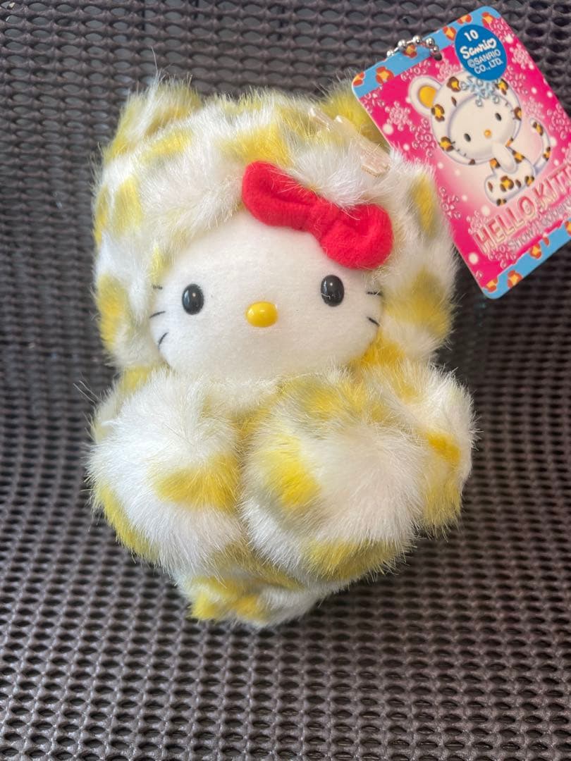 ハローキティ ヒョウ柄 ぬいぐるみ