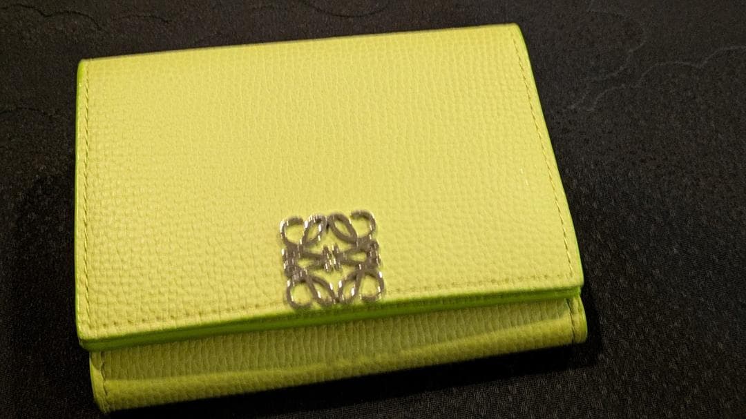 【明日消去】極美品 ロエベ アナグラム 8cc ウォレット 三つ折り財布