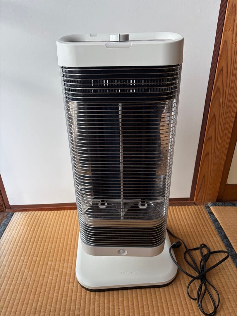2021年製コロナ CORONA 遠赤外線電気ストーブ DH-1221R-W