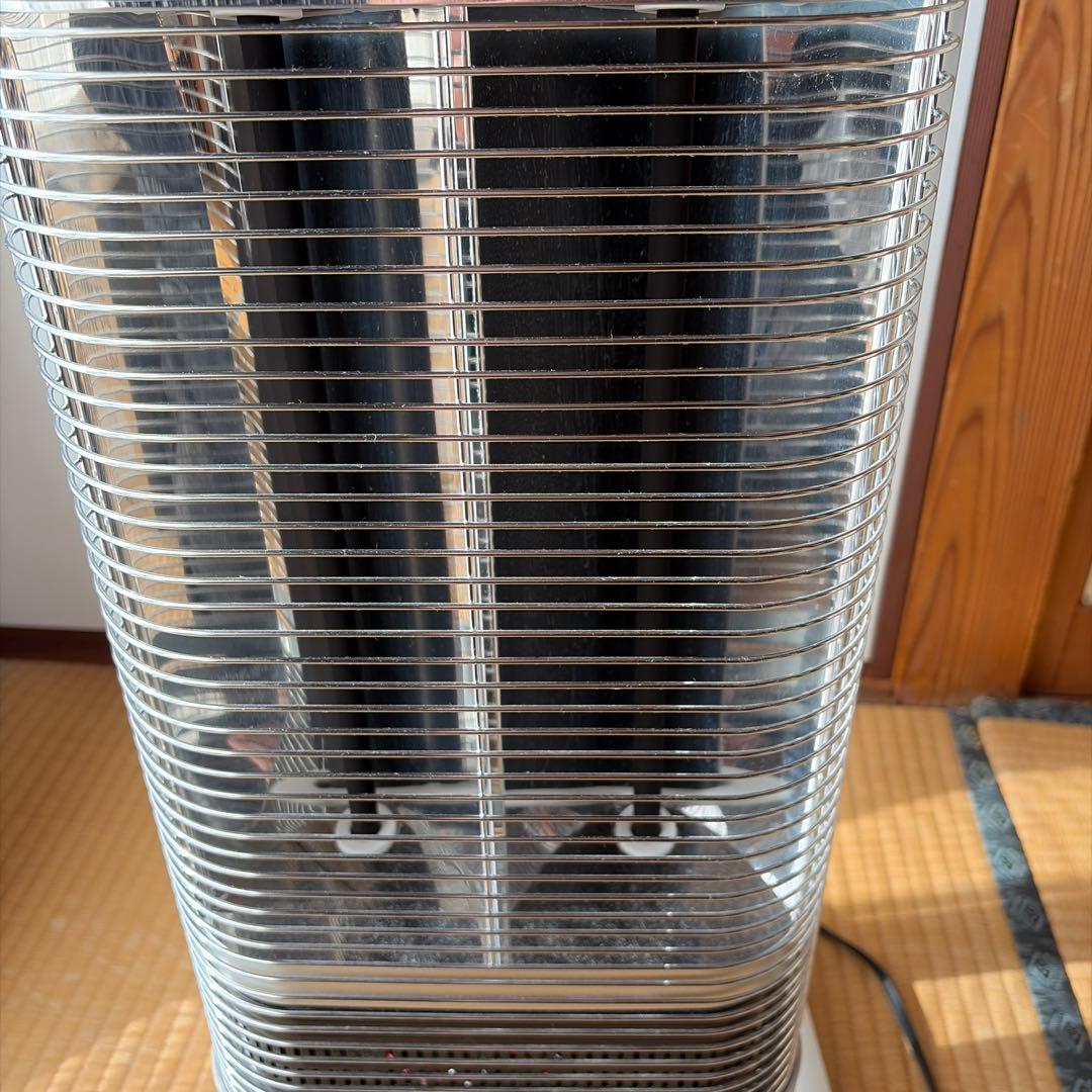 2021年製コロナ CORONA 遠赤外線電気ストーブ DH-1221R-W