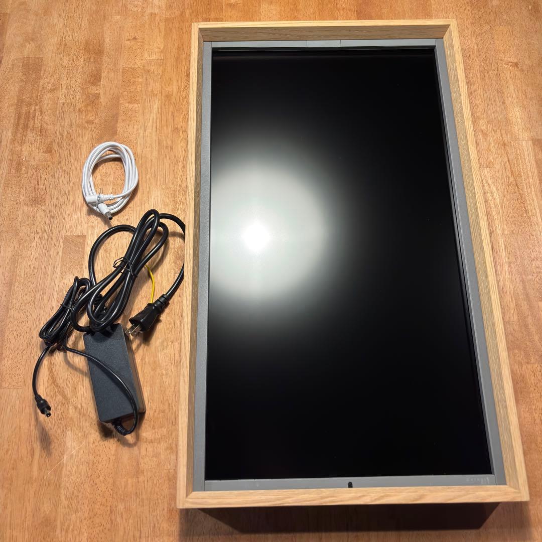 【美品】Atmoph window 2 カリモク木製フレーム