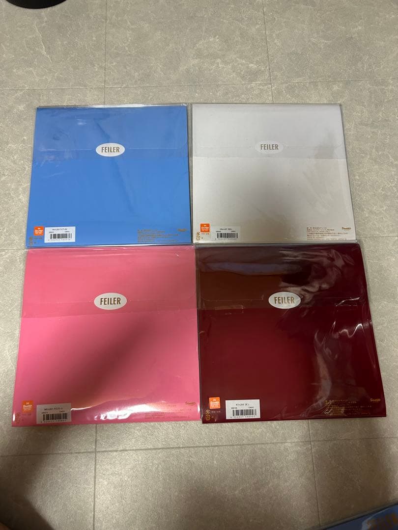 【新品未使用・未開封・パッケージ付】フェイラー×サンリオ　ハンカチ　4枚セット