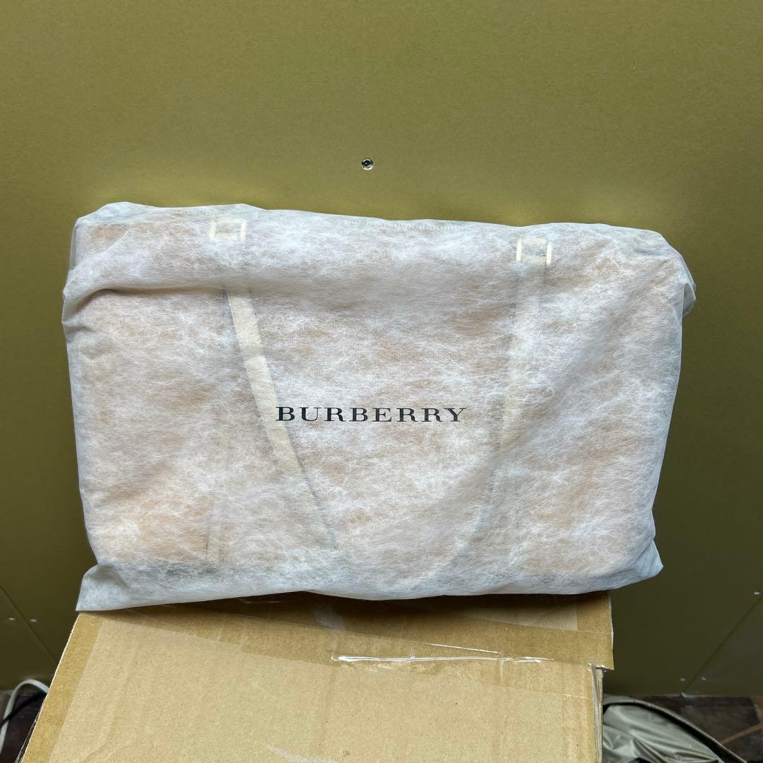 BURBERRY ベージュ レザートートバッグ