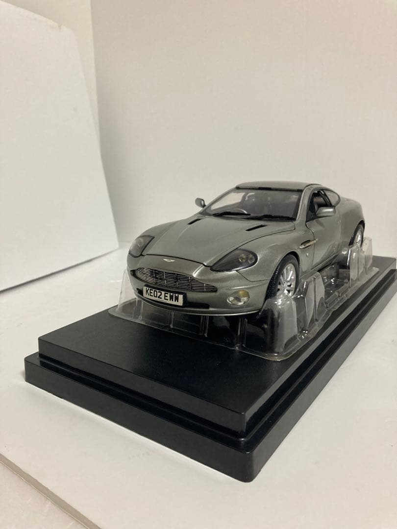 007 アストンマーチン(バンキッシュ)