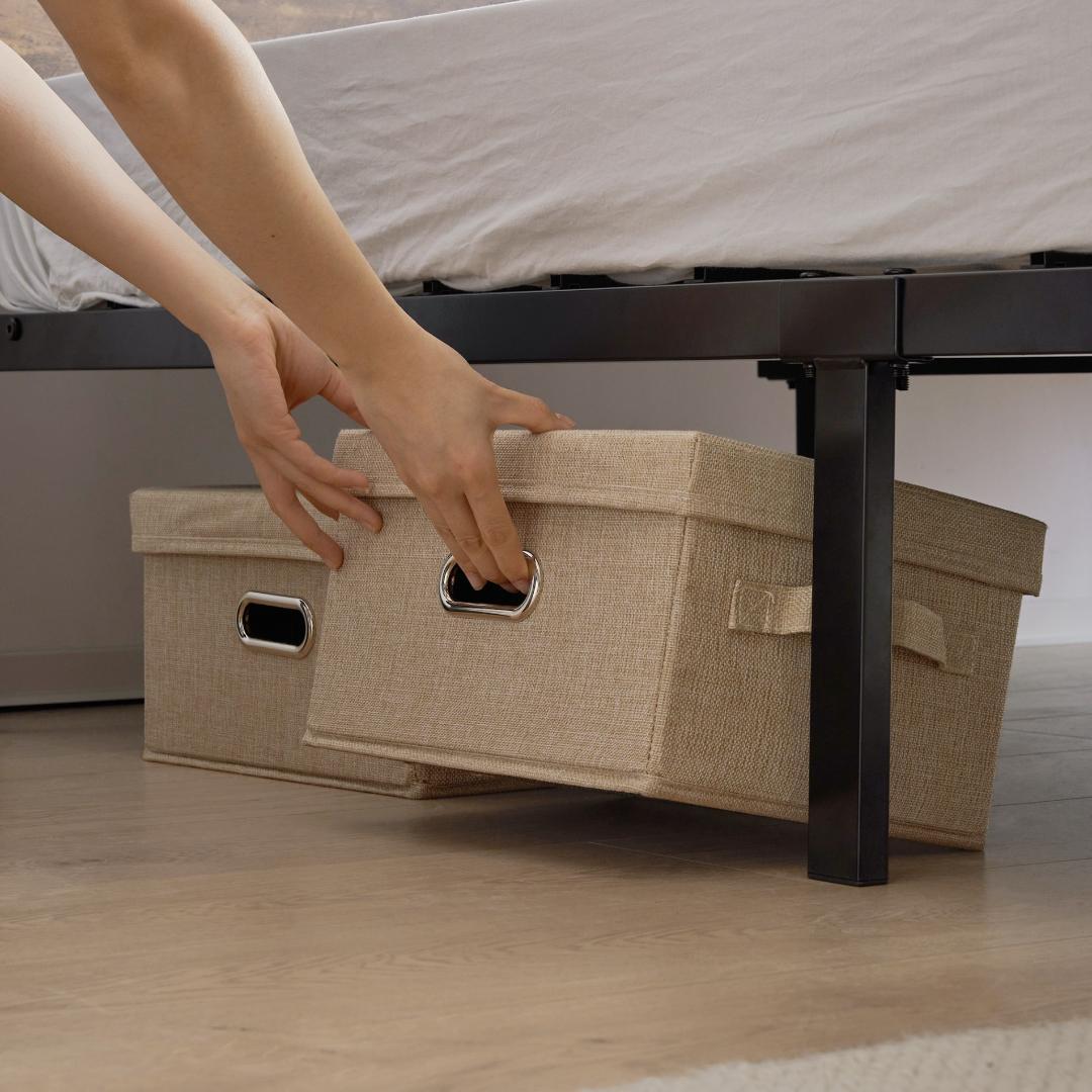 人気再入荷！！北欧風コンセント付きベッドフレーム　シングル（S）