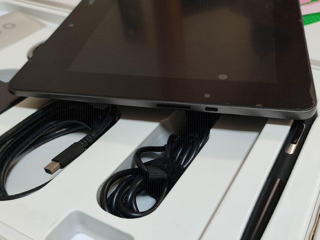 液タブ Wacom Cintiq Pro13 DTH-1320/K0