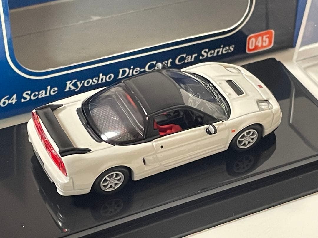 1/64 京商 ホンダNSX Type-R NA2 2002 後期型 ホワイト