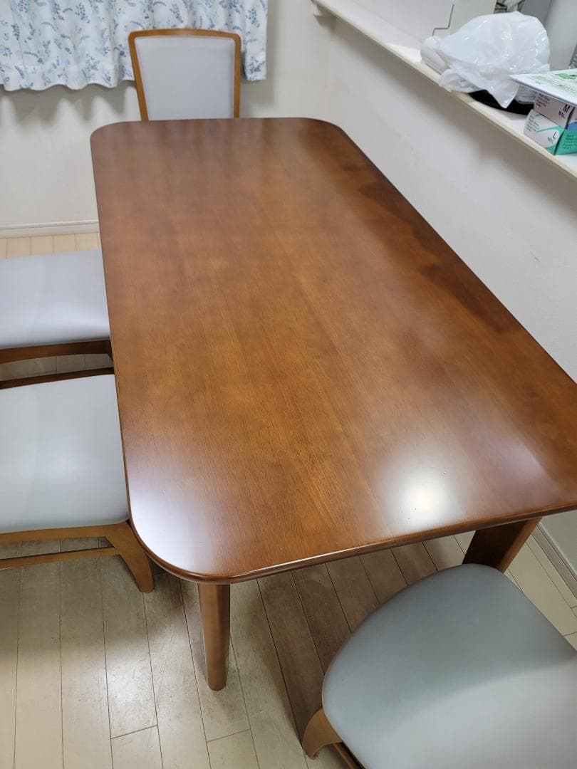 【直接引取限定】ブラウン木製ダイニングテーブルと椅子セット