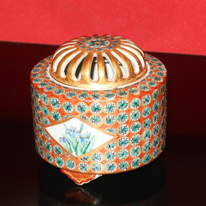 伝統工芸九谷焼　香炉　金襴手花尽くし　菖蒲（アヤメ）GIFT対応可