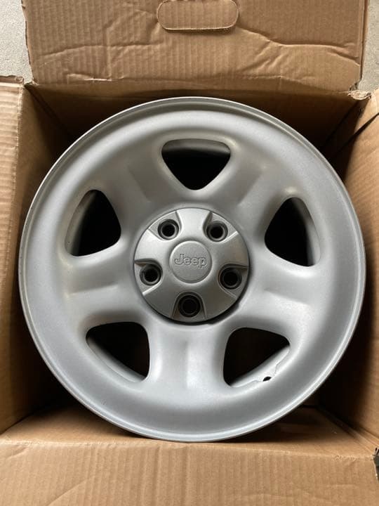 80 ハイラックス　ホイール