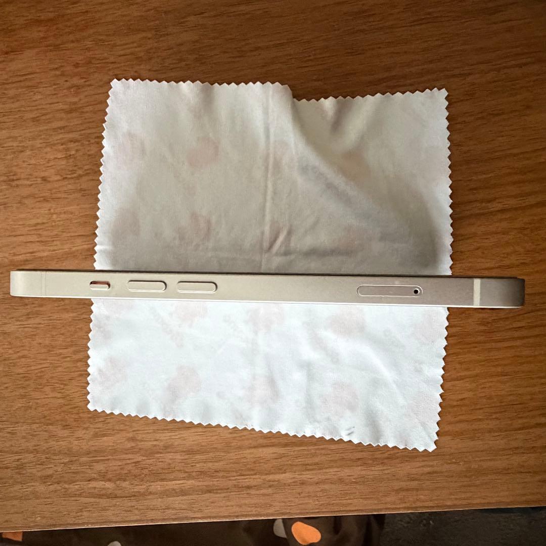 iPhone13 128GB スターライト　SIMフリー