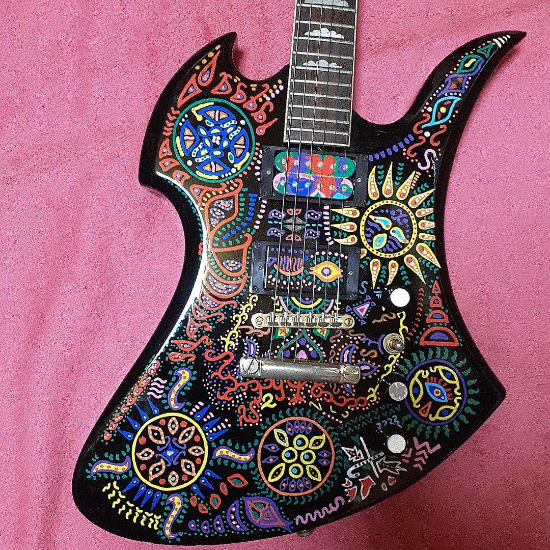 【良・美品】サイケペイント・hideモデル。モッキンバードエレキギター。