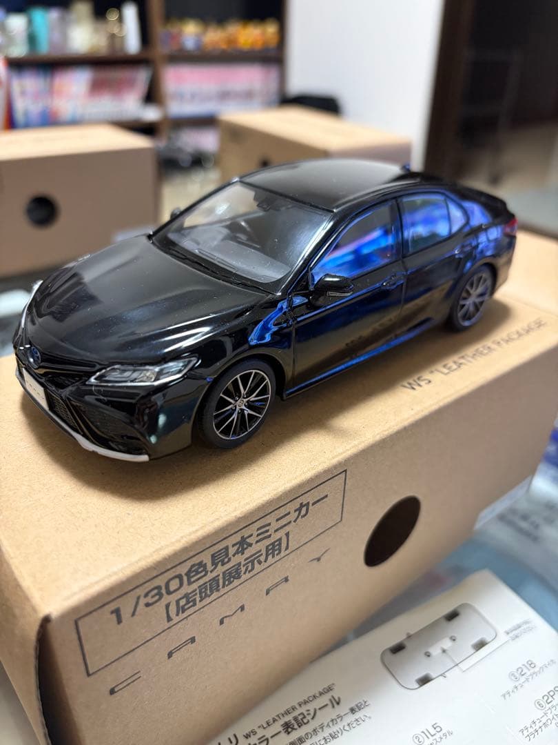 トヨタ カムリWS 1/30スケール ミニカー カラーサンプル