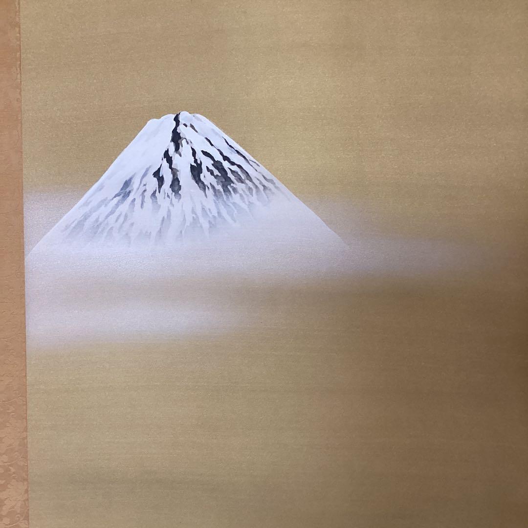 安田靫彦　絹本着色掛軸一幅　【武者之図】　共箱　肉筆画　軸先紫檀　　模写　182