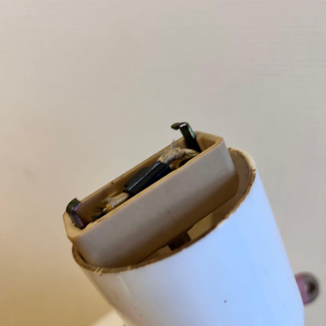 【昭和レトロ】白いガラス製花柄シーリングライト