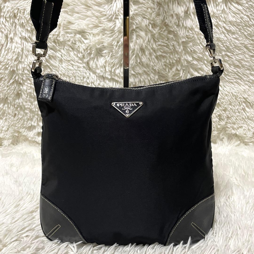 【美品】PRADA プラダ　ショルダーバッグ　ナイロン　レザー　ブラック　黒