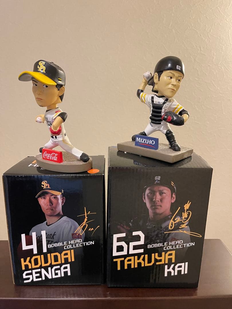 【美品　超貴重】千賀滉大　甲斐拓也　ボブルヘッド　2個セット