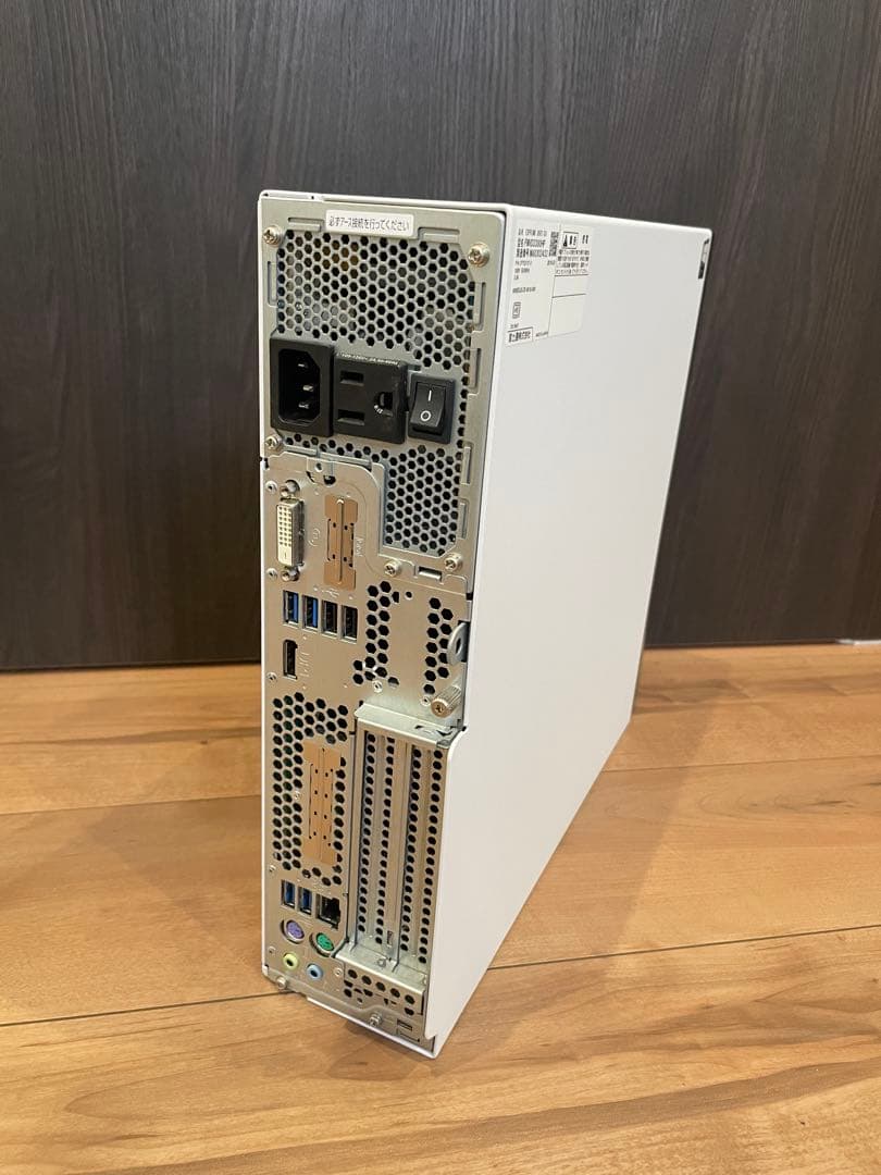 美品 富士通 ESPRIMO D587/SX デスクトップ