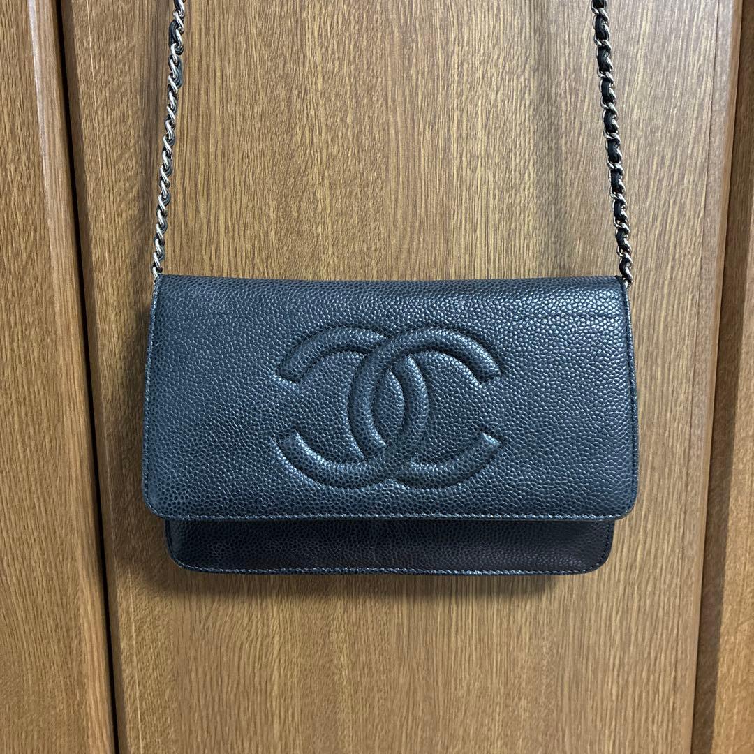 CHANEL ブラックレザー ショルダーバッグ