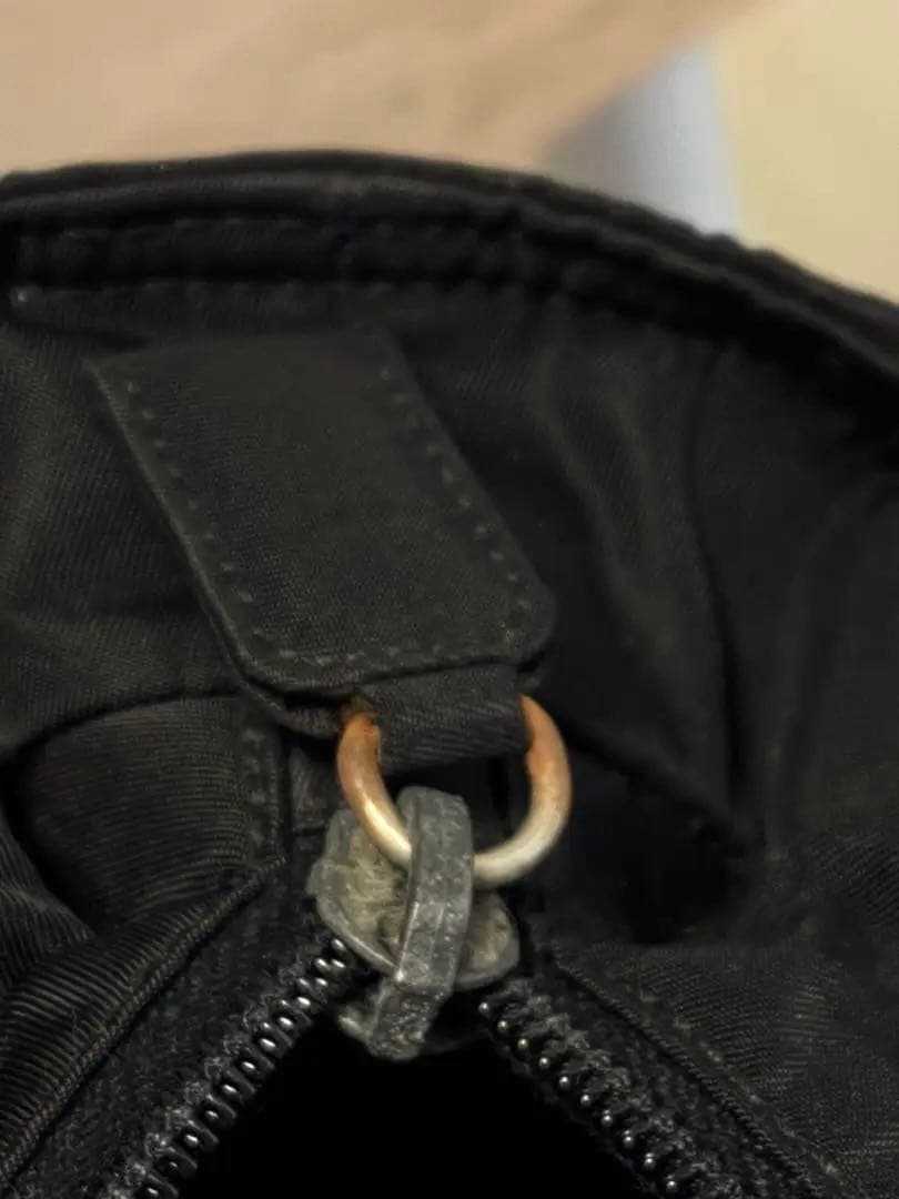 PRADA METROPOLI ハンドバッグ 黒　プラダ