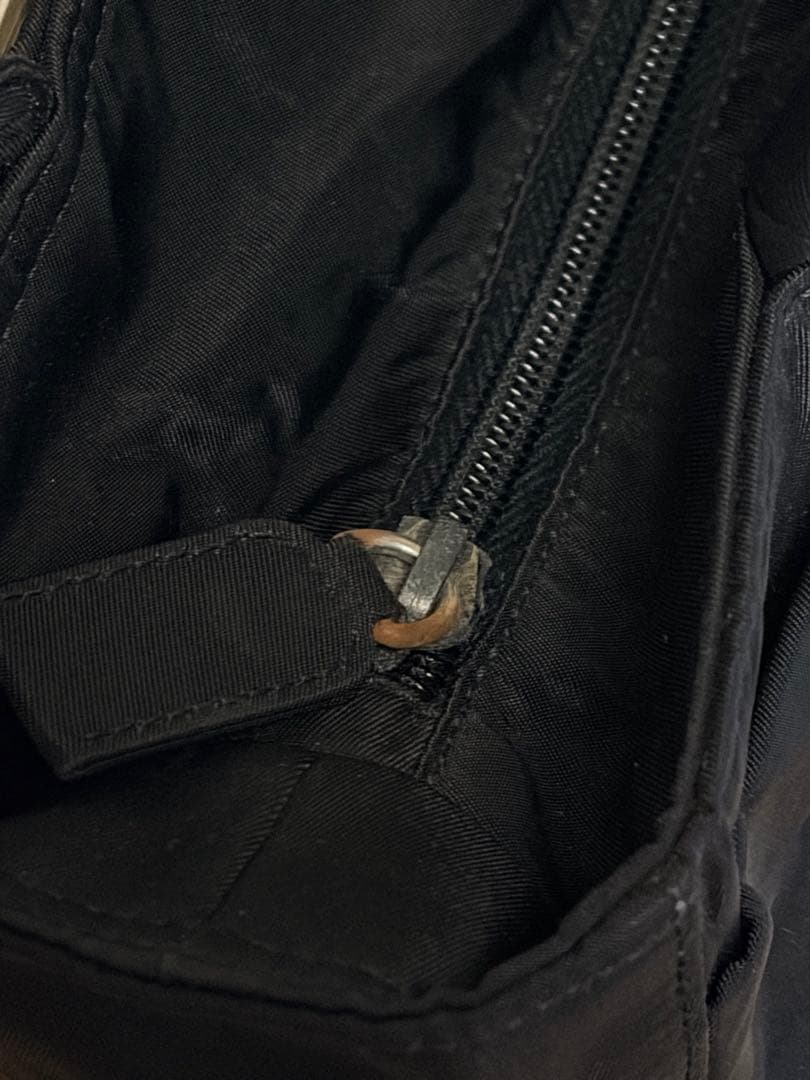 PRADA METROPOLI ハンドバッグ 黒　プラダ