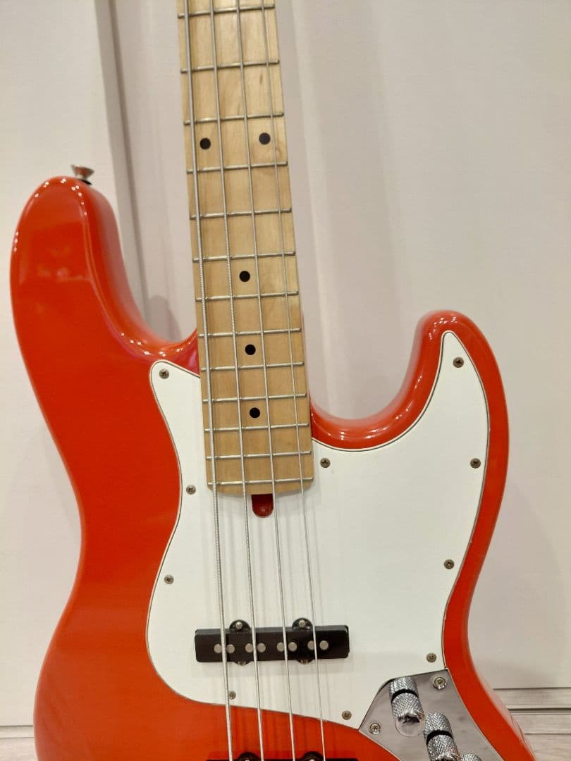 Brian by Bacchus エレキベース　BJB-380