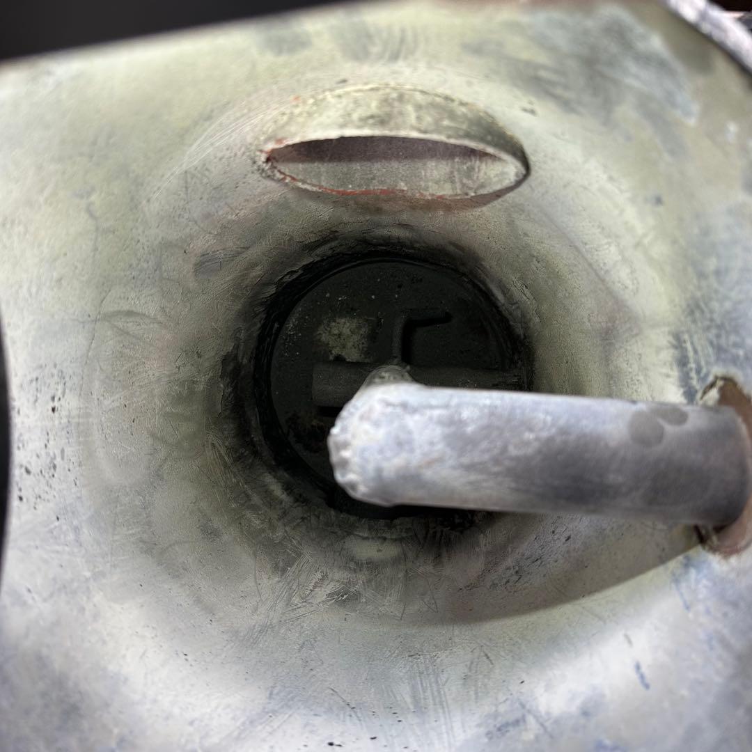 【m.yochhan】信州工業廃油ストーブSG-30BX タンク・煙突付き