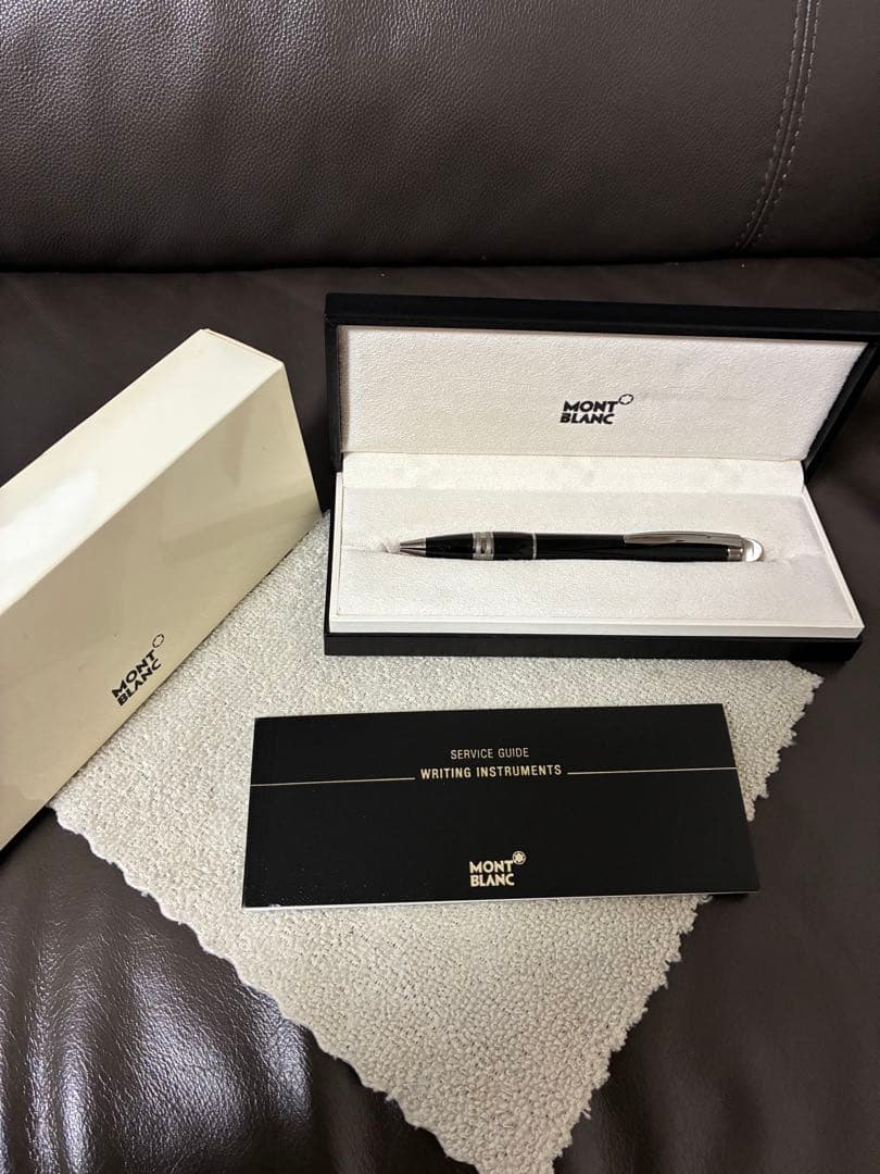 ◾️モンブラン◾️スターウォーカー ボールペン◾️化粧箱、サービスガイド付属◾️筆記良好