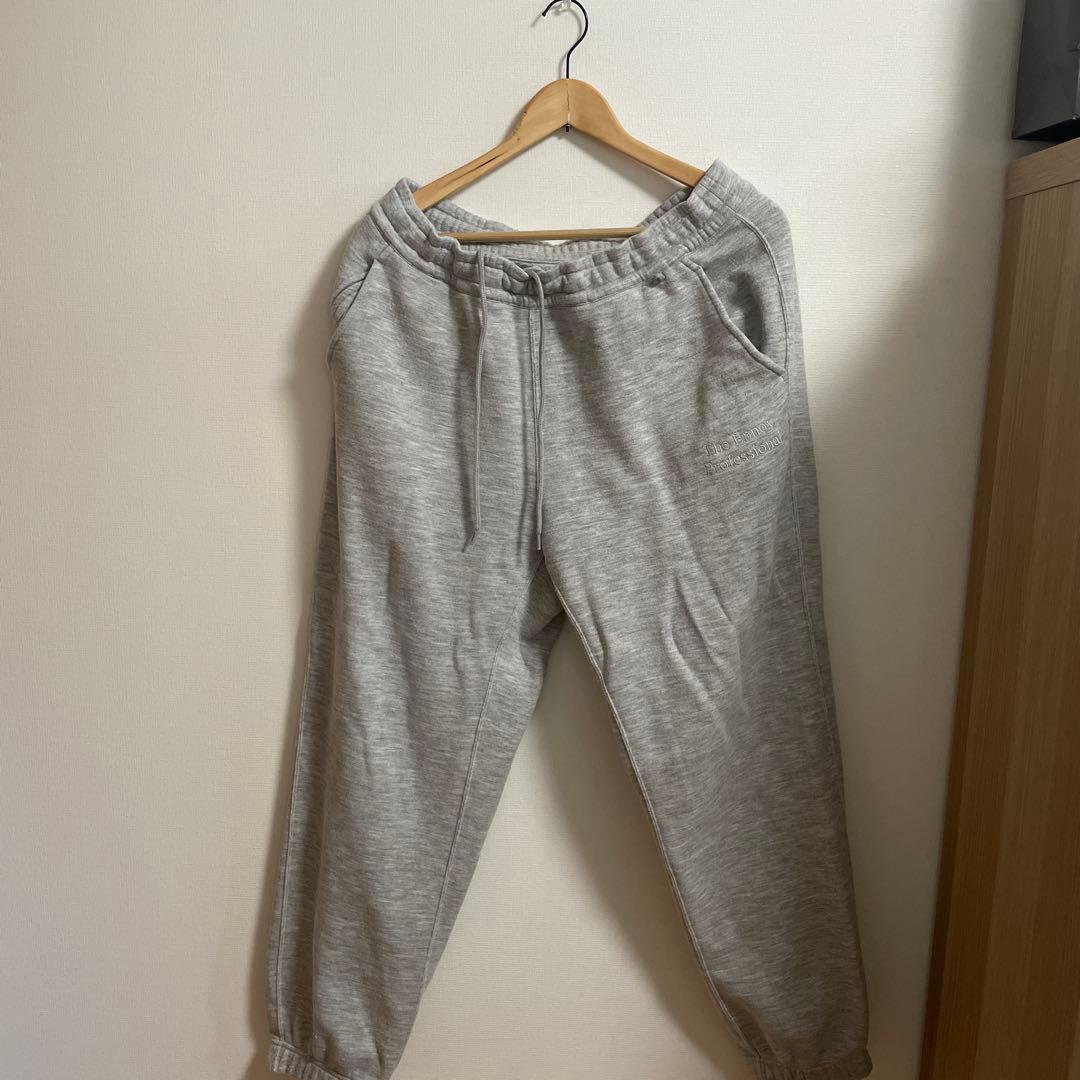 The Ennoy Professional パーカー グレーセットアップ