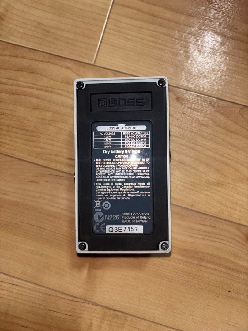 BOSS Digital Delay DD-7 ギターエフェクター