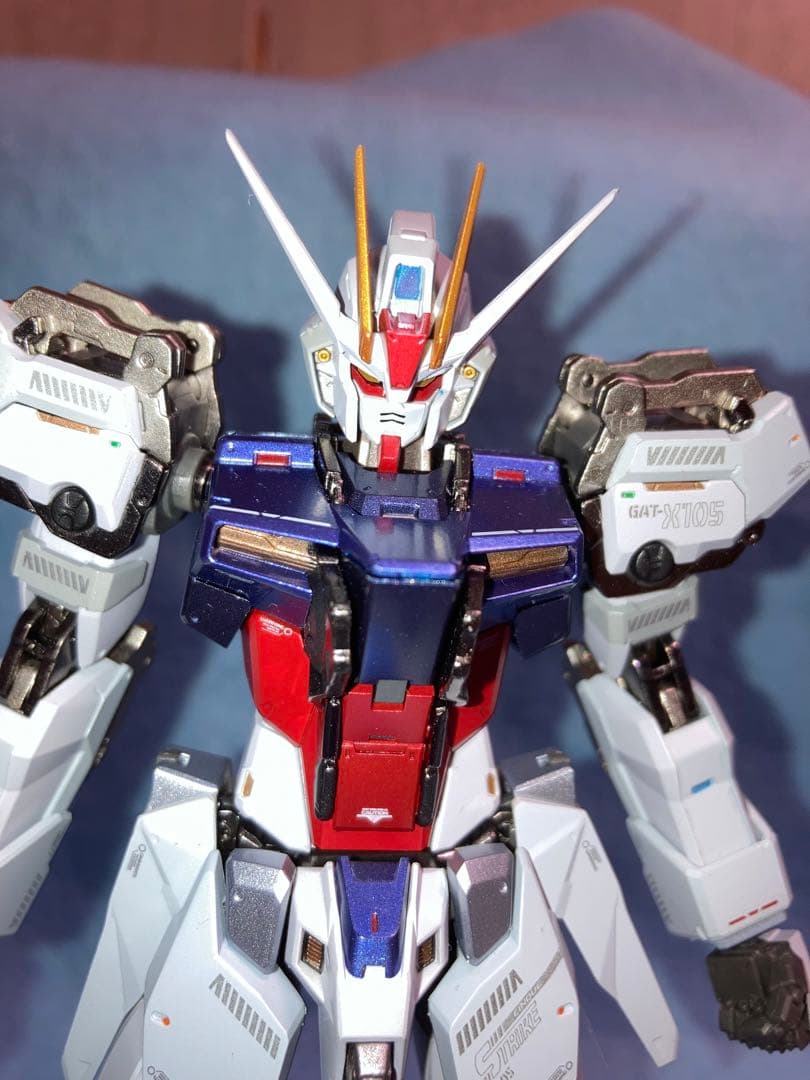 美品　メタルビルドストライクガンダム＋3装備