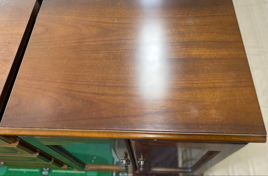 ★期間限定値下げ★ 【美品】カリモク　ダークブラウン 木製キャビネット ガラス扉