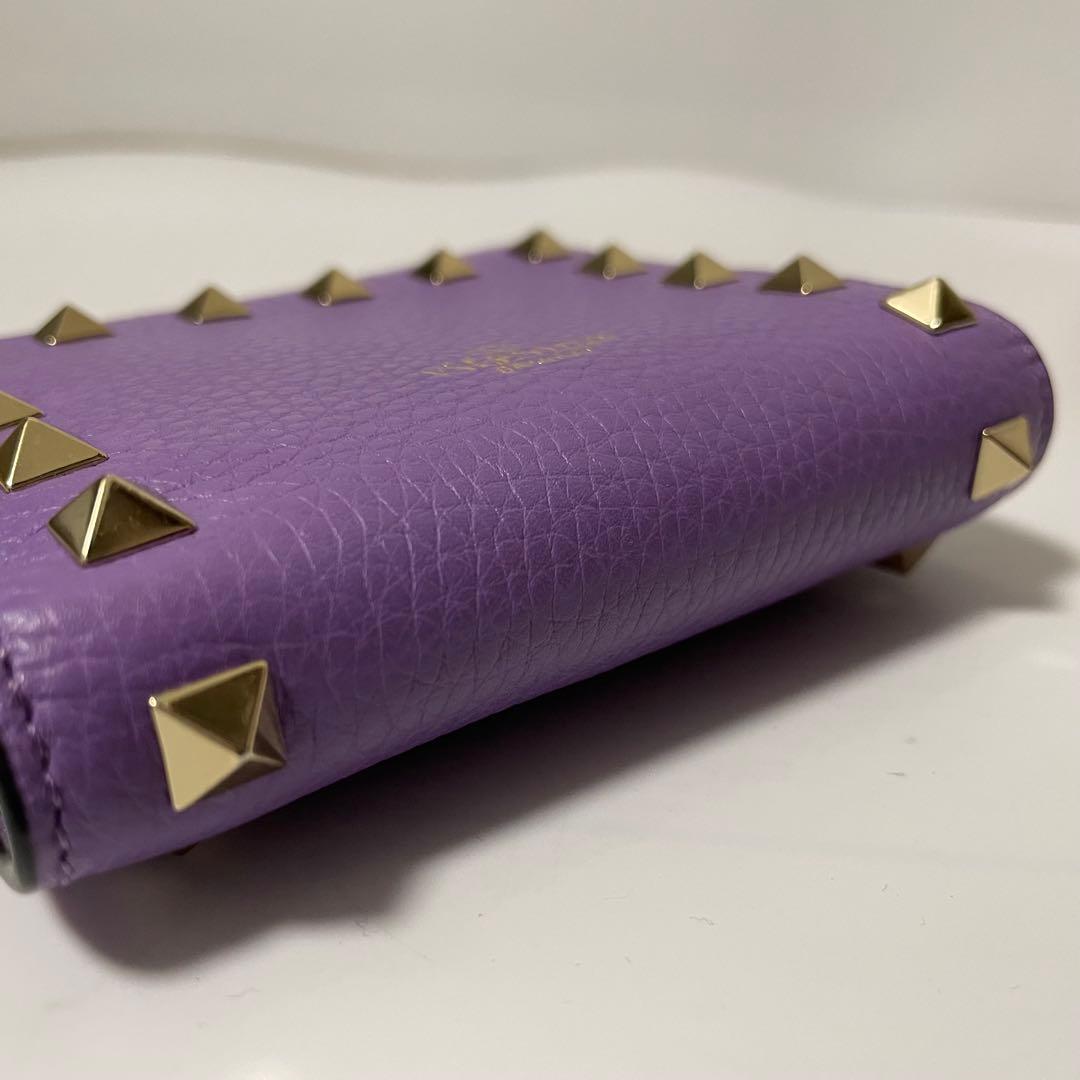 ✨️未使用級✨　Valentino Garavani 折り財布　財布　スタッズ