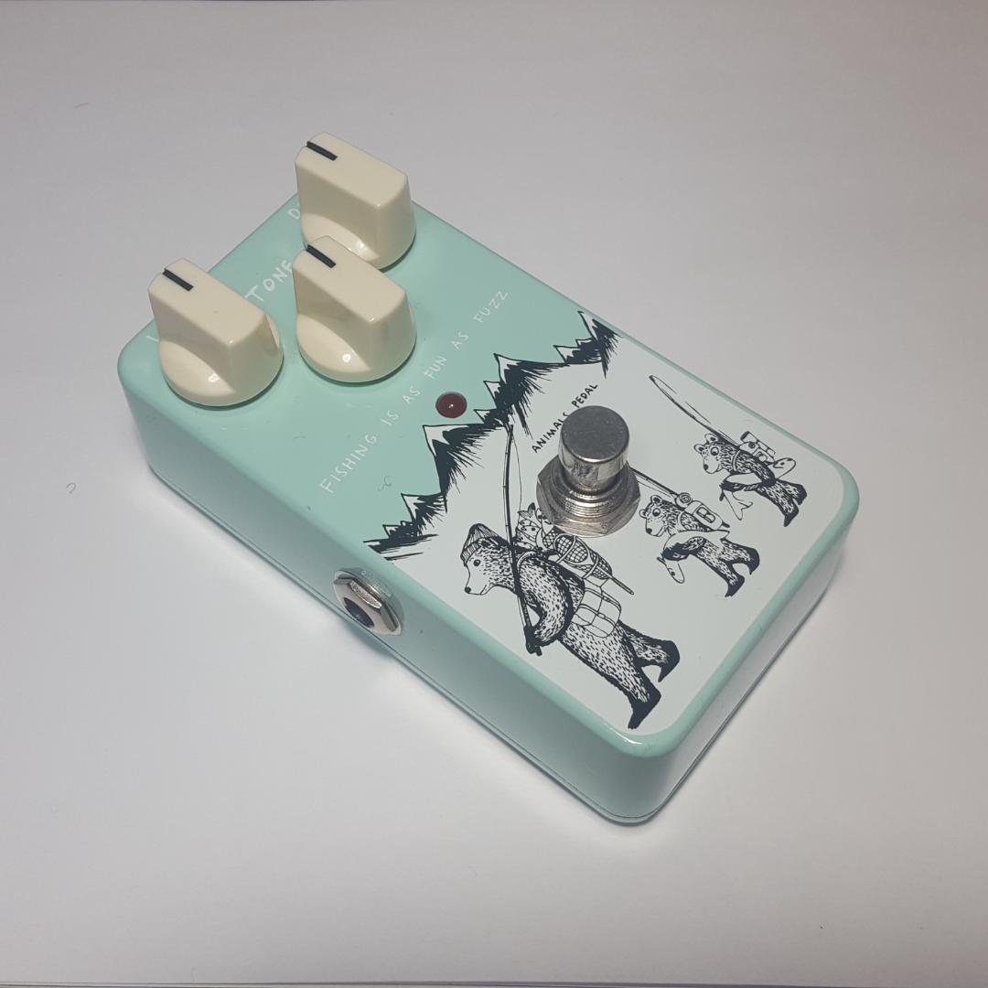 ギター ANIMALS PEDAL FISHING IS AS FUN AS FUZZ
