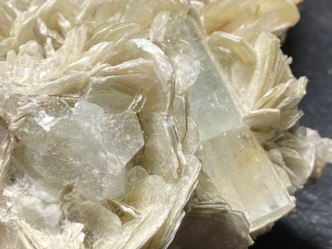 アクアマリン　マイカ　雲母　390g