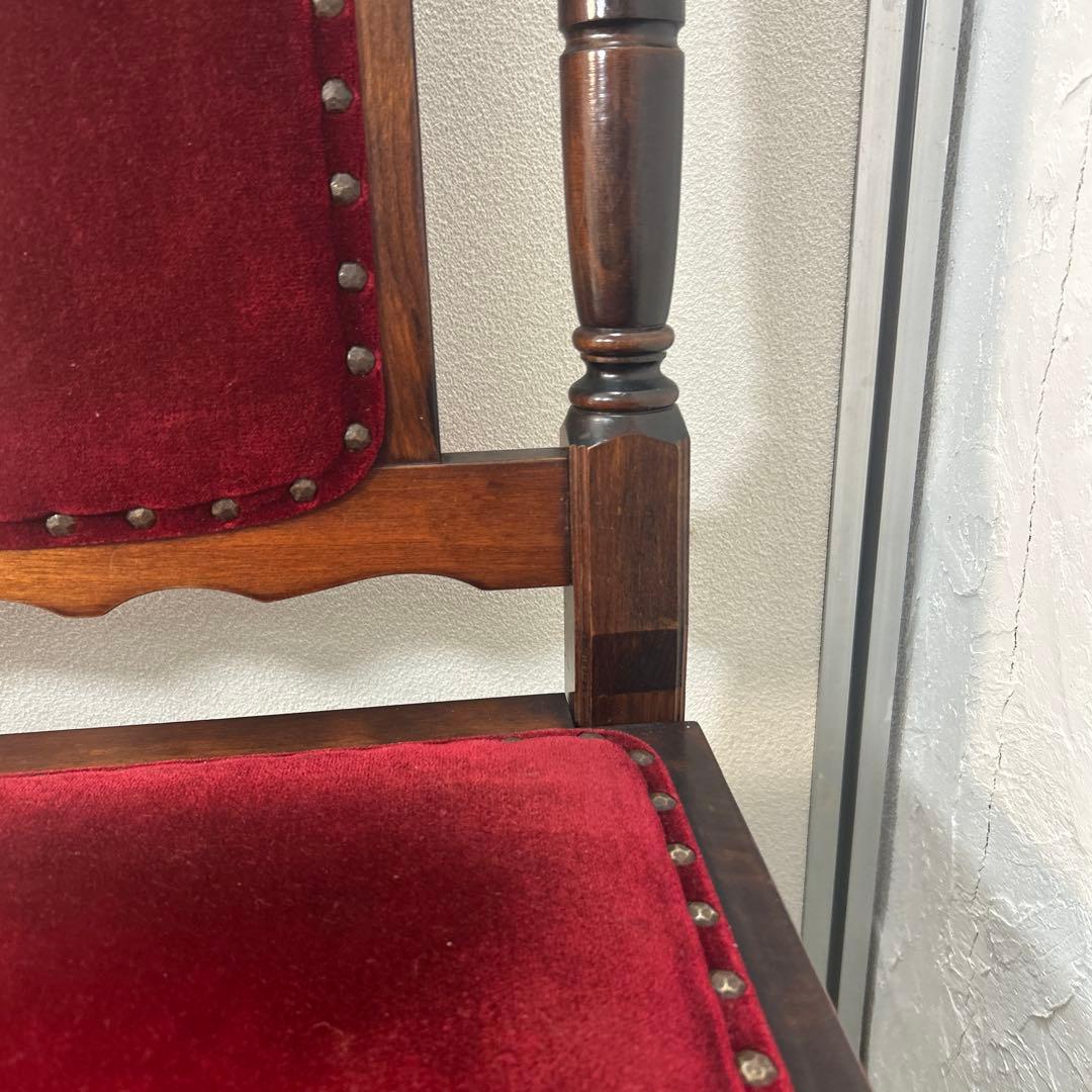 ☆昭和レトロ　当時物　高級感のある椅子　赤　布張り　木製☆