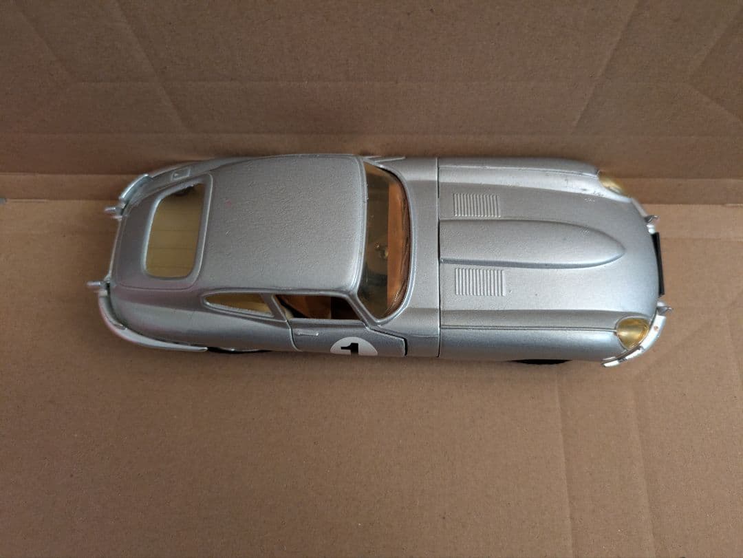 マジョレット　ジャガー　E ミニカー　1/24