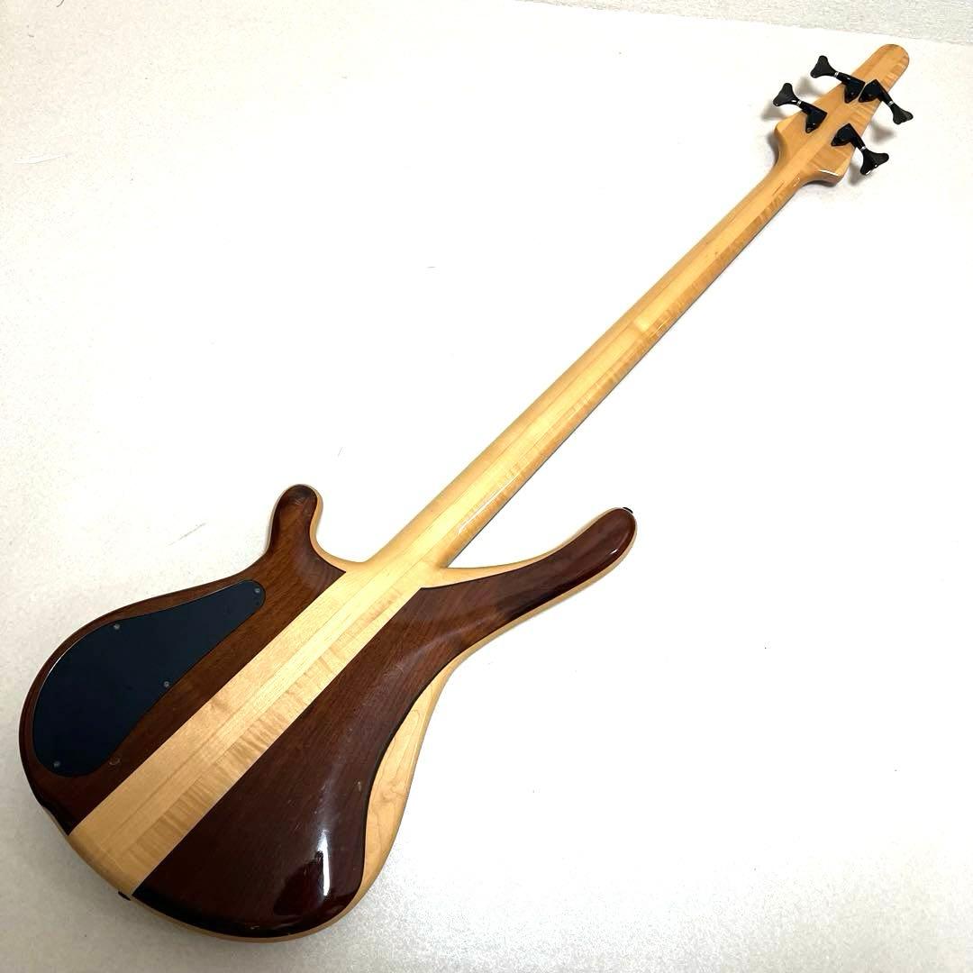 TUNE BULL'S EYE BEシリーズ スルーネック 4弦 エレキベース