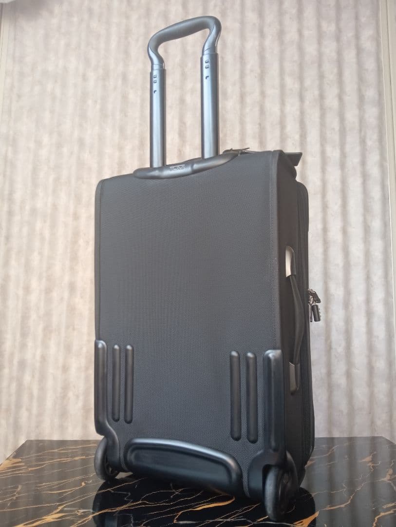 トゥミ TUMI アルファ キャリーケース 2輪 22020D4 美品