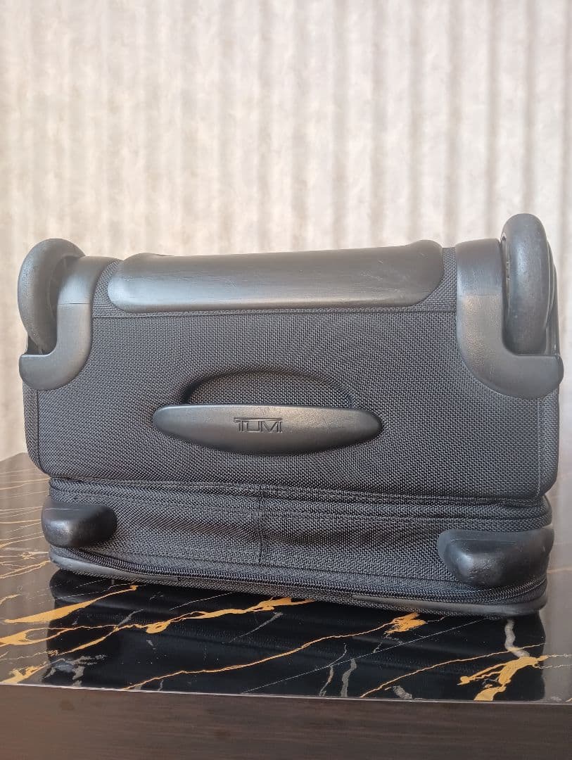 トゥミ TUMI アルファ キャリーケース 2輪 22020D4 美品