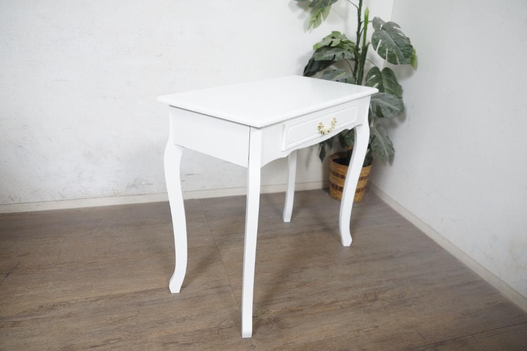 まりぃ　　猫脚デスク　引き出し　金取っ手　ホワイト